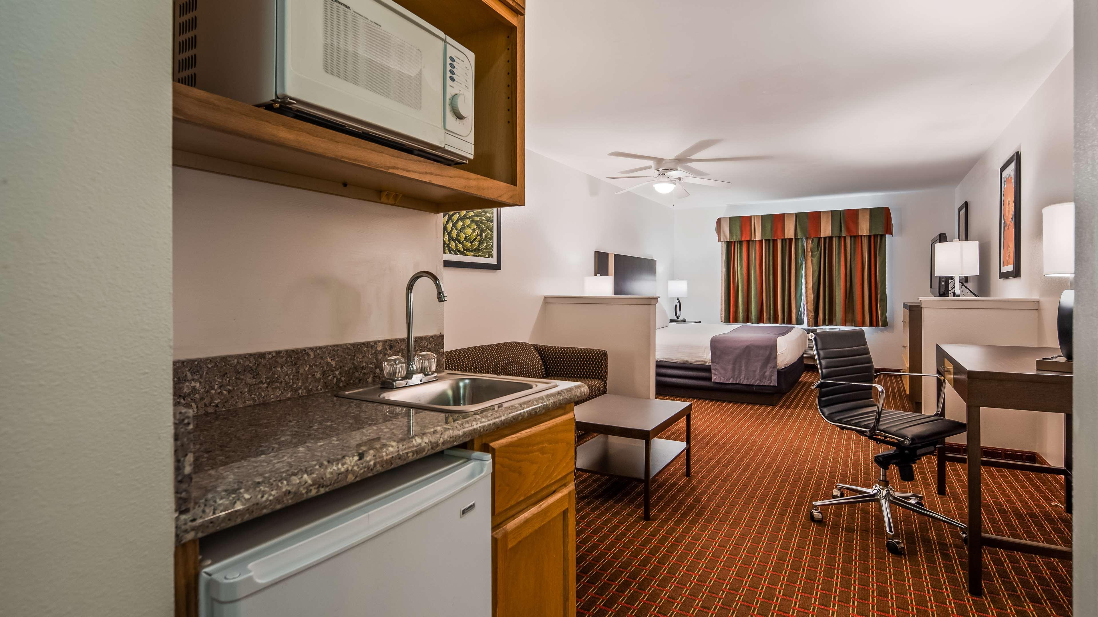 Best Western Inn And Suites Copperas Cove Zewnętrze zdjęcie